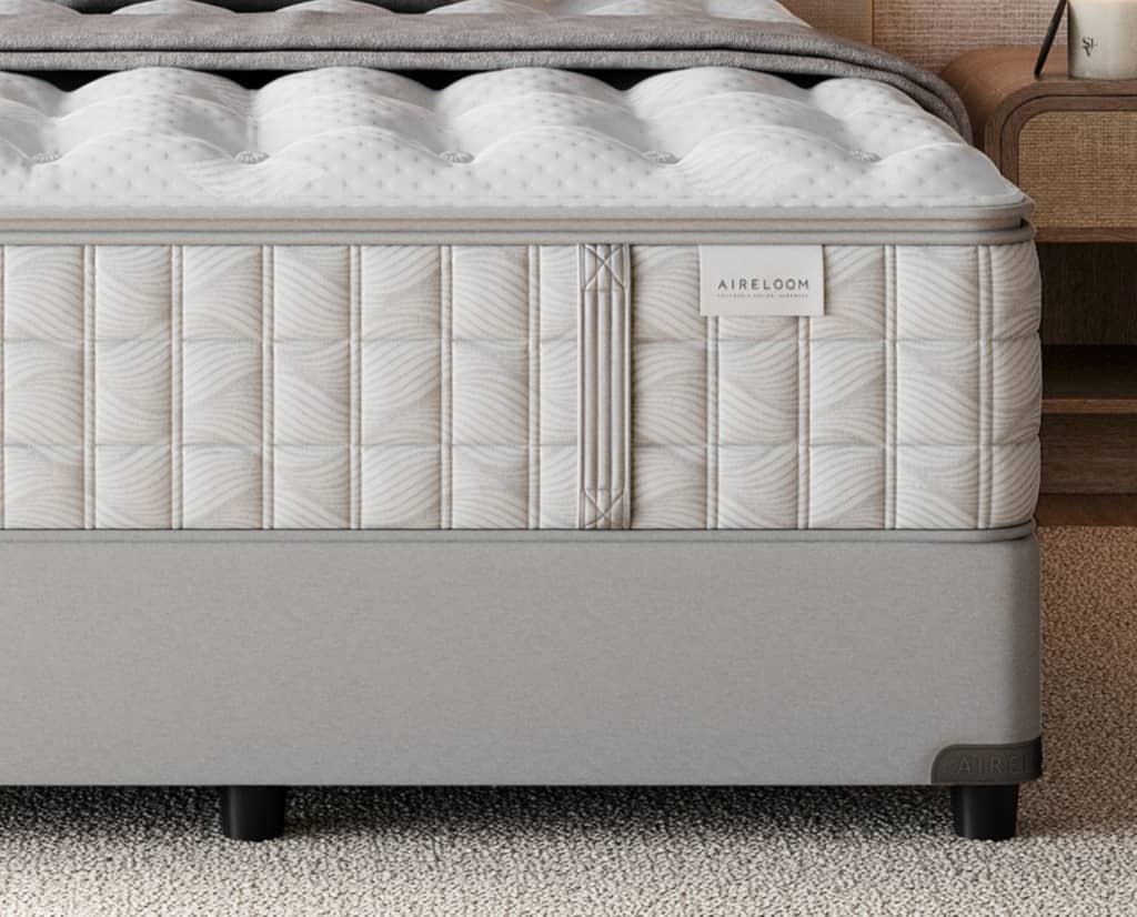 AireloomLuxeTopMattressRoomPLPMar202601