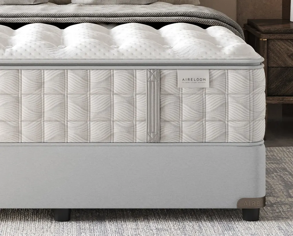 AireloomLuxeTopMattressRoomPLPMar202602