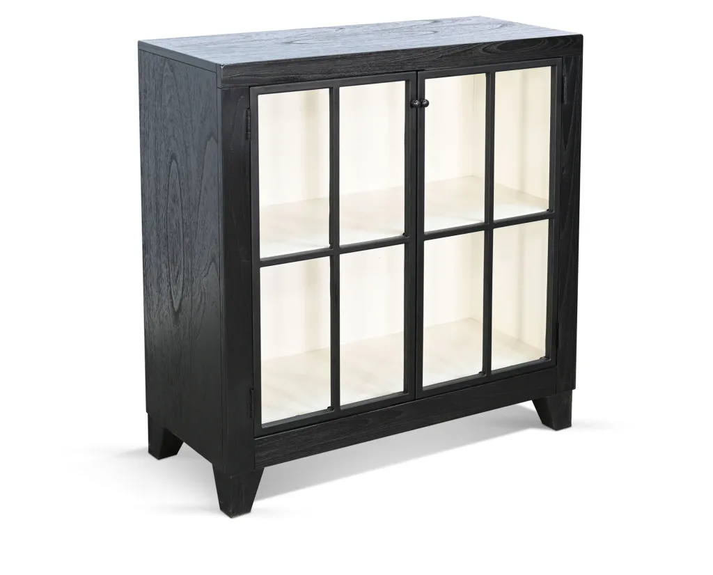 ArchivumBlkAccentChest1