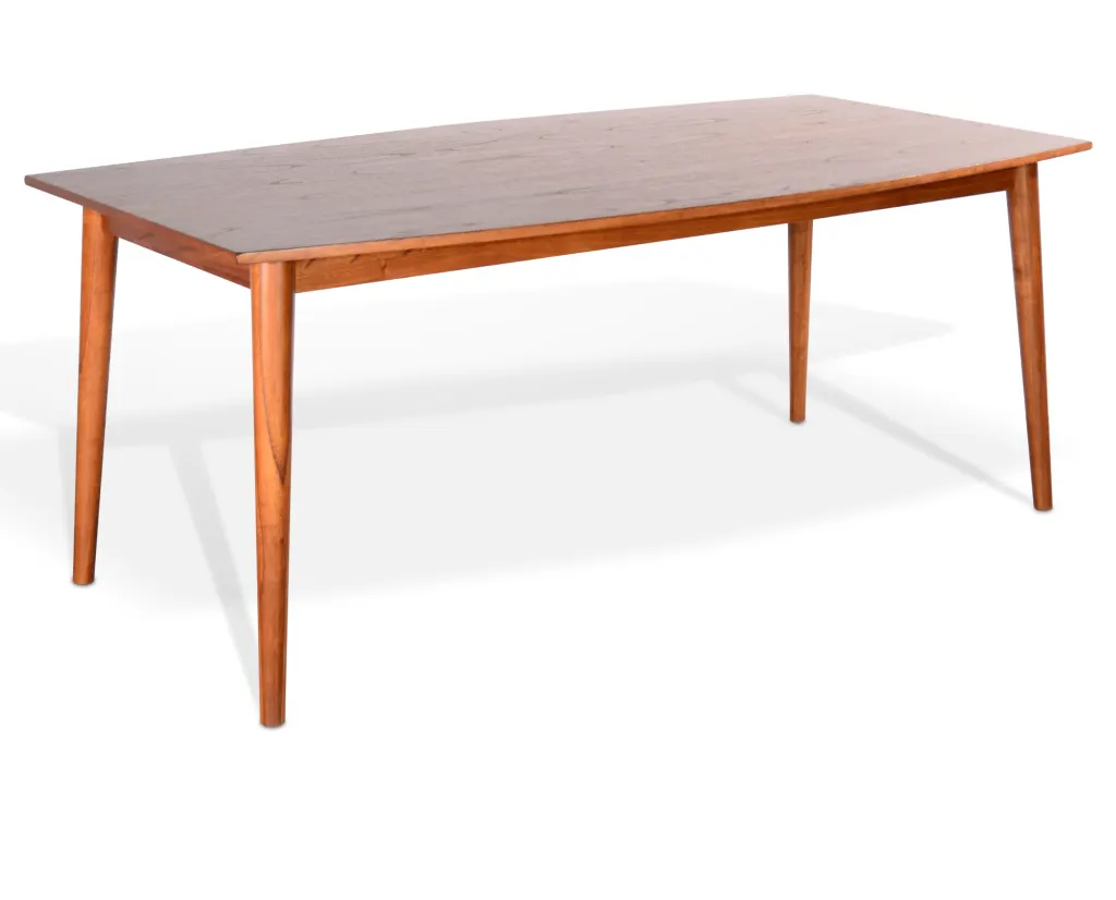 AubrynCinnamonDngTable1