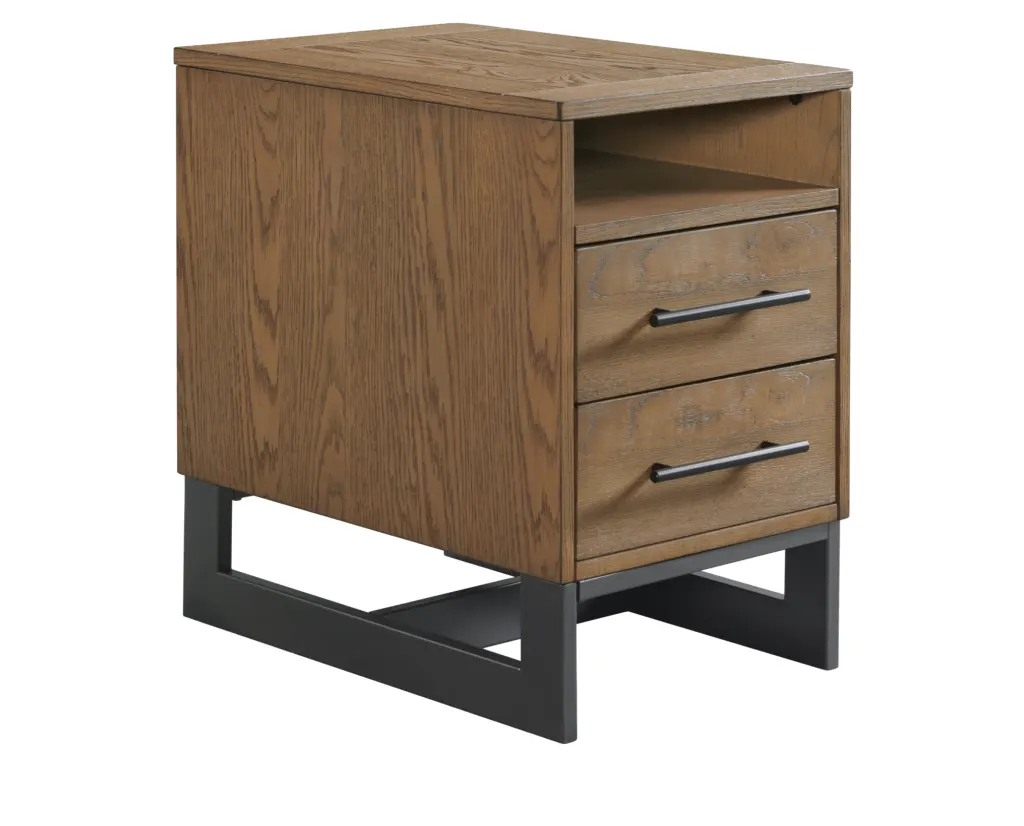 EdgewaterChairsideCabinet1_iagoko