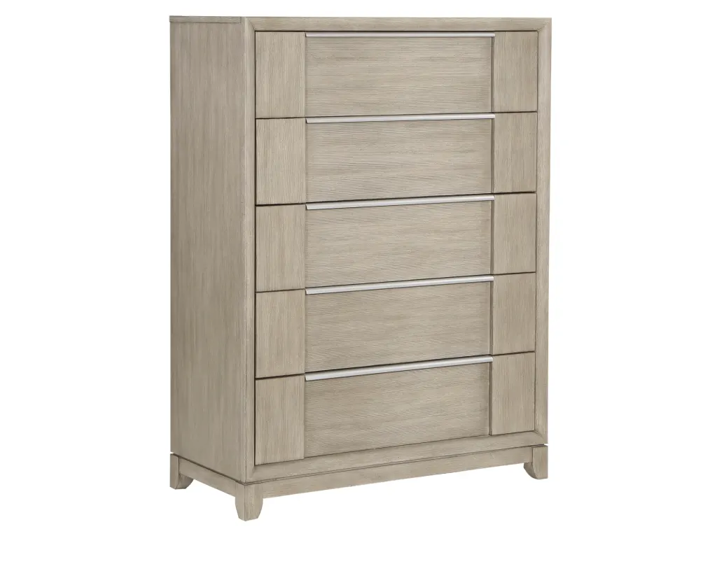 RobindellChest1_aubtve