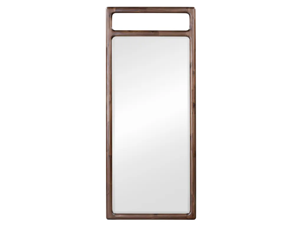 StalloneFloorMirror2