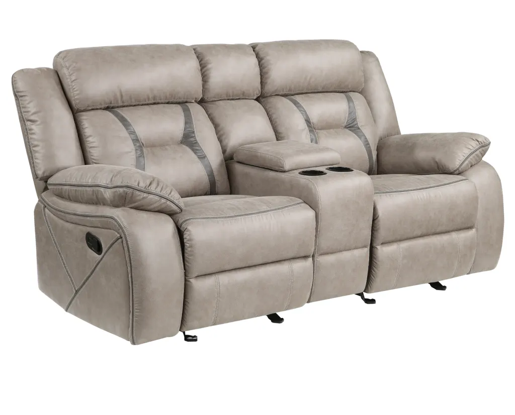 TriumphLoveseat1